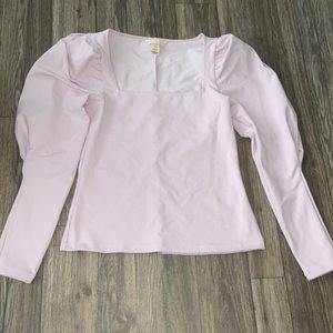 Puffy sleeve top